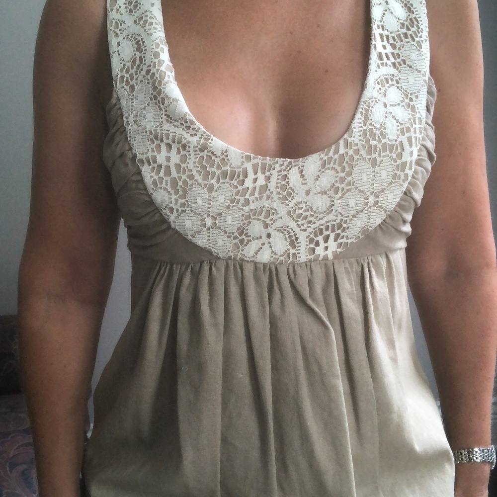 Sundress - Picture 4 of 5